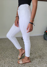 Load image into Gallery viewer, White Denim Pants
