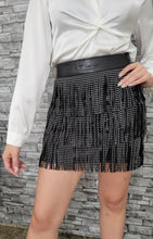 Cargar imagen en el visor de la galería, Shiny Leather Mini Skirt
